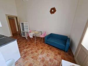 Pronájem bytu 2+1, Praha - Nové Město, Bolzanova, 75 m2