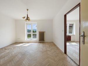 Prodej bytu 2+1, Jince, Čenkovská, 72 m2