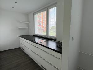 Pronájem bytu 4+kk, Olomouc - Lazce, Řezáčova, 84 m2