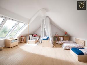 Prodej rodinného domu, Dubenec, 74 m2