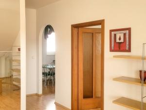Pronájem bytu 3+1, Praha - Vinohrady, Rejskova, 110 m2
