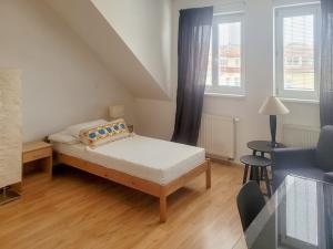 Pronájem bytu 3+1, Praha - Vinohrady, Rejskova, 110 m2