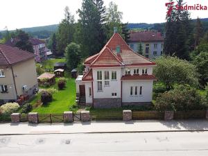 Prodej rodinného domu, Svratka, Partyzánská, 210 m2