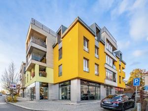 Pronájem bytu 4+kk, Praha - Prosek, U proseckého kostela, 93 m2