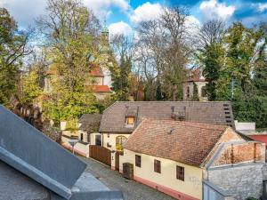 Pronájem bytu 4+kk, Praha - Prosek, U proseckého kostela, 93 m2