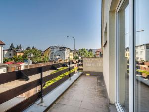 Pronájem bytu 2+kk, Praha - Prosek, Poleradská, 45 m2
