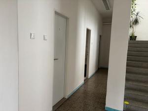 Pronájem kanceláře, Brno, Hněvkovského, 19 m2