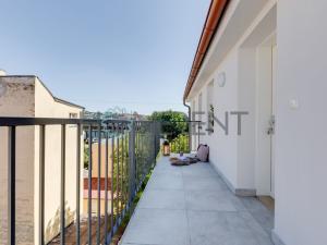 Pronájem bytu 2+kk, Praha, 42 m2