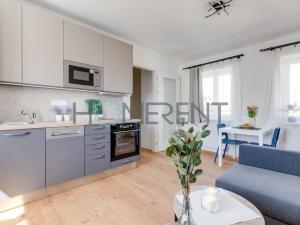 Pronájem bytu 2+kk, Praha, 42 m2