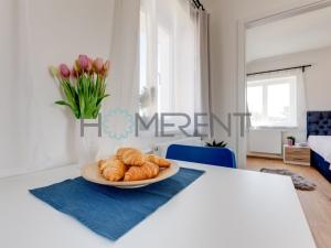 Pronájem bytu 2+kk, Praha, 42 m2