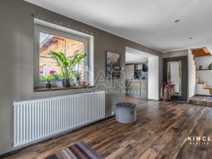 Prodej rodinného domu, Semice, 203 m2