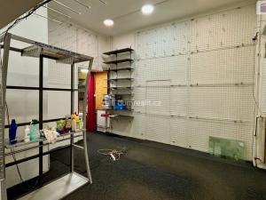 Pronájem obchodního prostoru, Karlovy Vary, Vítězná, 276 m2