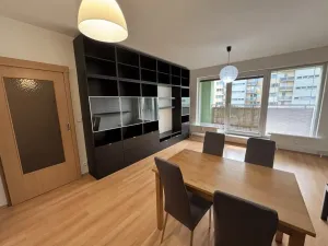 Pronájem bytu 2+kk, Pardubice, Bělehradská, 64 m2