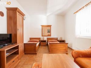 Prodej ubytování, Dolní Dunajovice, Hlavní, 1383 m2
