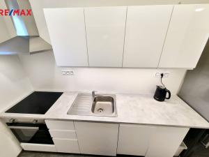Pronájem bytu 2+kk, Libiš, V Chaloupkách, 59 m2