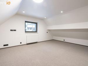 Prodej bytu 3+kk, Staré Město - Kunčice, 102 m2