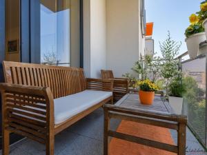 Prodej bytu 2+kk, Zlín - Malenovice, třída Svobody, 64 m2