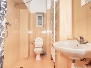 Pronájem bytu 1+1, Plzeň, Skvrňanská, 38 m2