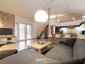 Prodej ubytování, Mutěnice, Hodonínská, 258 m2