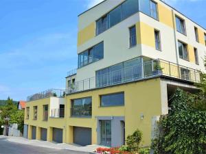 Prodej obchodního prostoru, Luhačovice, Rumunská, 30 m2