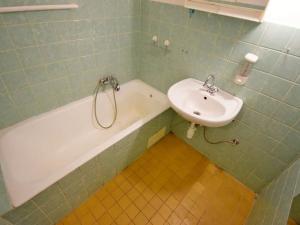 Pronájem bytu 1+kk, Praha - Vinohrady, Londýnská, 35 m2