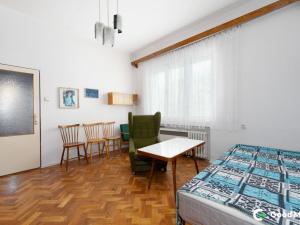 Prodej rodinného domu, Březnice, 240 m2