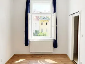 Pronájem bytu 2+kk, Praha - Žižkov, Čajkovského, 43 m2