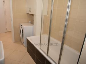 Prodej bytu 2+kk, Praha - Stodůlky, náměstí Junkových, 43 m2