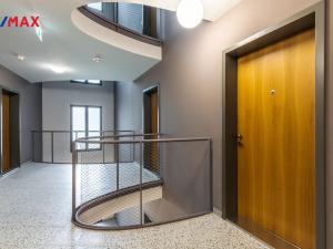 Pronájem bytu 4+kk, Praha - Smíchov, Toyen, 112 m2