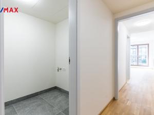 Pronájem bytu 4+kk, Praha - Smíchov, Toyen, 112 m2