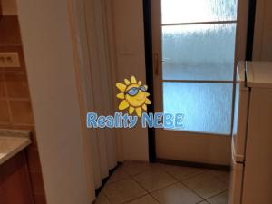 Pronájem bytu 1+kk, Praha - Nusle, Na Veselí, 31 m2
