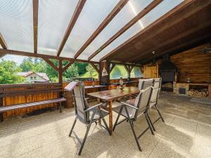 Prodej rodinného domu, Perštejn, Hlavní, 230 m2