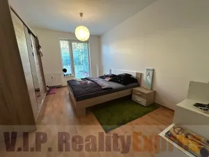 Pronájem bytu 2+kk, Brandýs nad Labem-Stará Boleslav, V Uličce, 64 m2