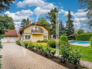 Prodej rodinného domu, Nymburk, 350 m2