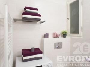 Pronájem bytu 2+kk, Praha - Smíchov, U Nikolajky, 74 m2