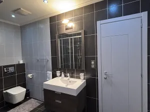 Prodej bytu 3+kk, Karlovy Vary, 124 m2
