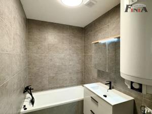 Pronájem bytu 2+1, Česká Lípa, Jižní, 56 m2