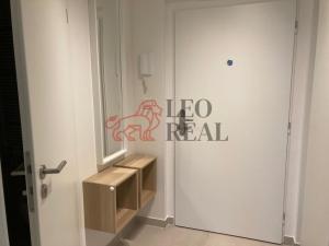 Pronájem bytu 1+kk, Praha - Modřany, Komořanská, 35 m2
