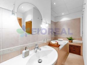 Prodej atypického bytu, Praha - Hostivař, Horolezecká, 81 m2