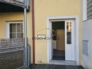 Prodej bytu 2+kk, Mnichovice, Husova, 43 m2