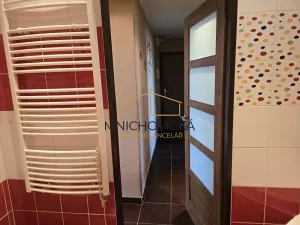Prodej bytu 3+1, Praha - Újezd nad Lesy, Malešovská, 74 m2