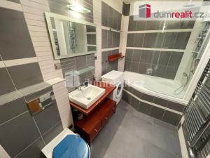 Pronájem bytu 2+kk, Praha - Strašnice, Vinohradská, 56 m2