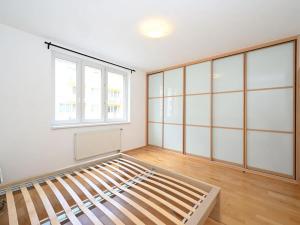 Pronájem bytu 3+kk, Praha - Kunratice, Muškova, 83 m2