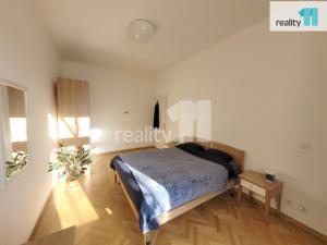 Pronájem bytu 2+kk, Praha - Karlín, Urxova, 53 m2