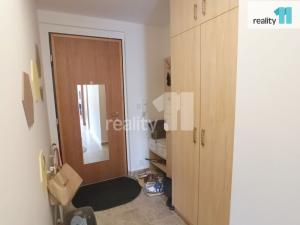 Pronájem bytu 2+kk, Praha - Holešovice, Tusarova, 73 m2