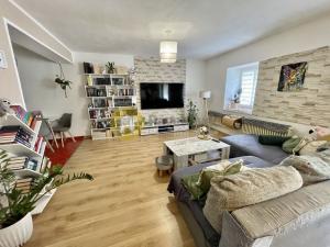 Pronájem bytu 3+kk, Radomyšl, 140 m2