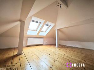 Prodej bytu 2+kk, Špindlerův Mlýn - Bedřichov, 64 m2