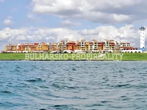 Prodej bytu 1+kk, Aheloy, Bulharsko, 40 m2