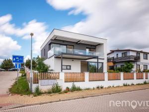 Prodej vily, Praha - Dolní Počernice, V padolině, 280 m2