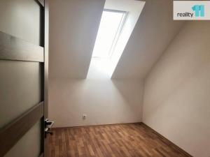 Pronájem bytu 3+kk, Praha - Ruzyně, Drnovská, 65 m2